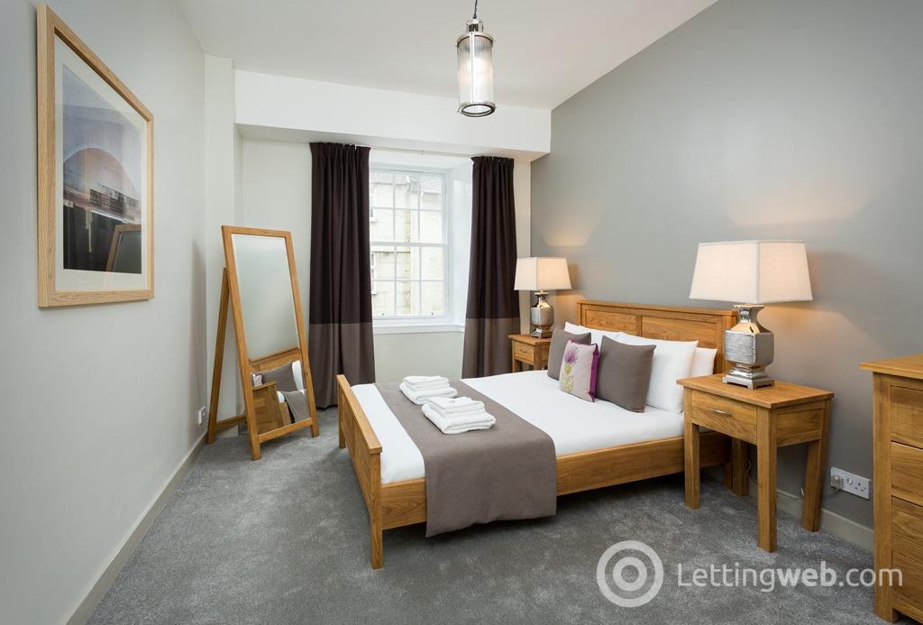 Property to rent in Canongate, Edinburgh, EH8 8AB