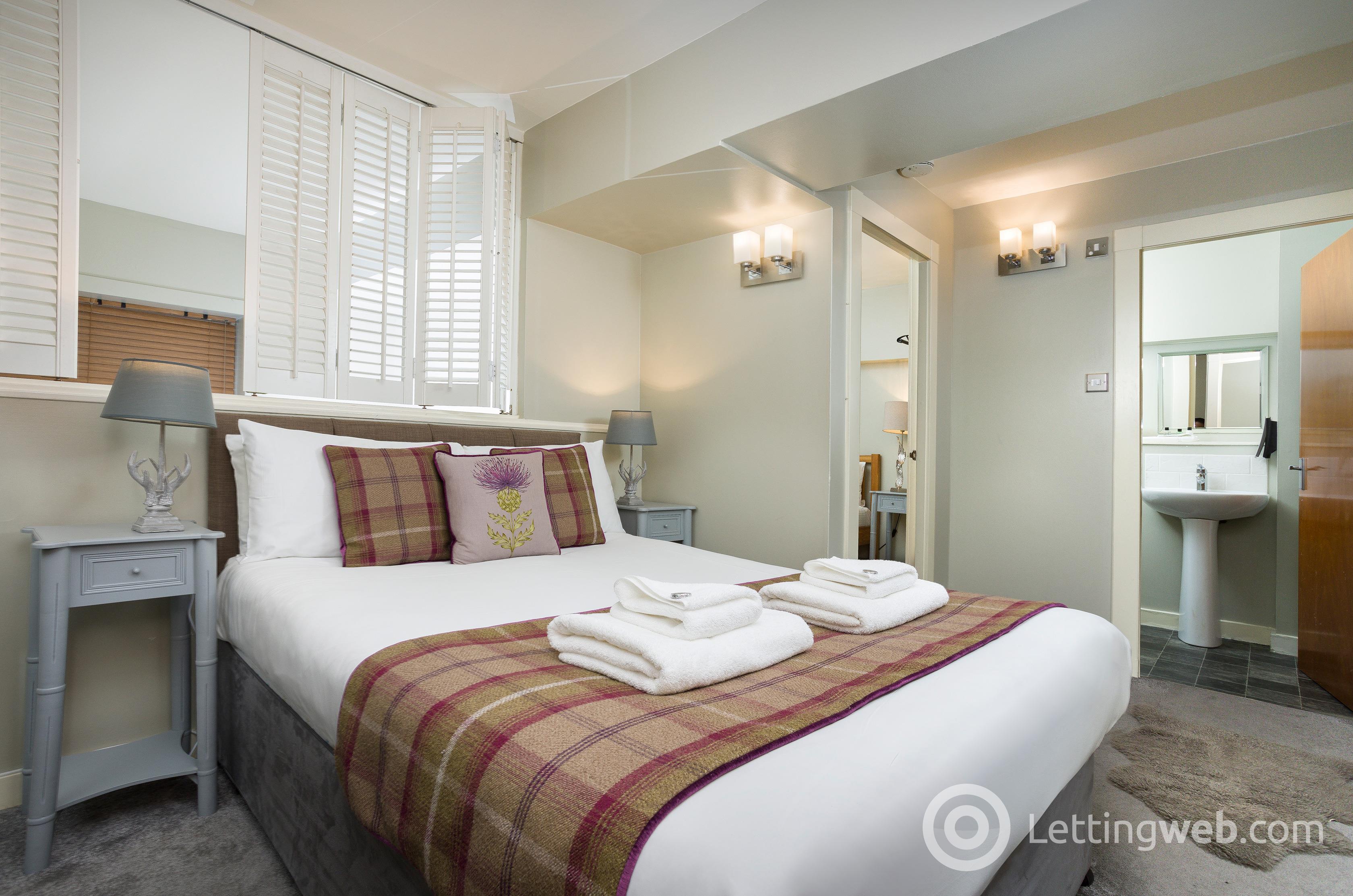 Property to rent in 5, Drummond Street, Edinburgh, EH8 9TT