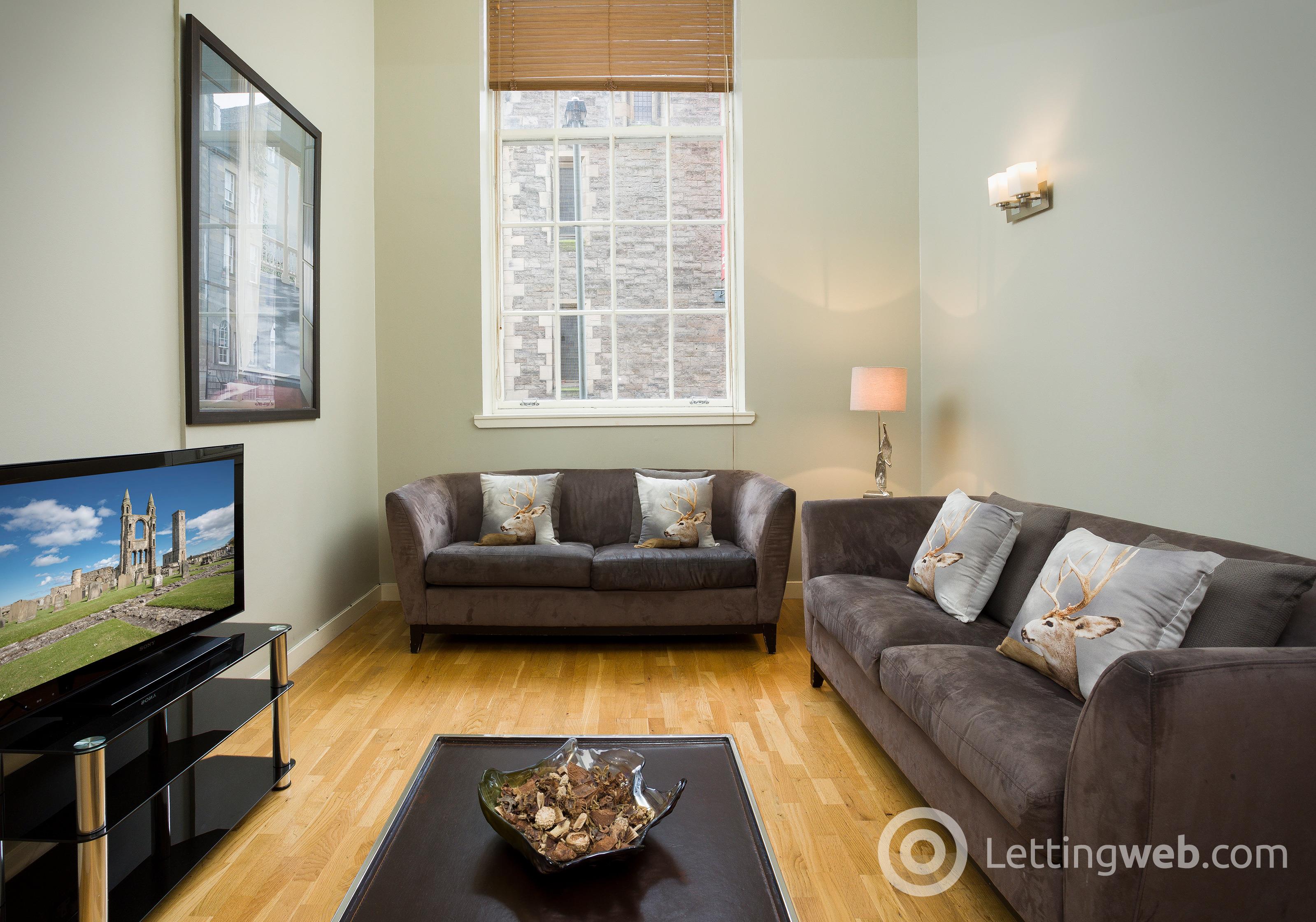 Property to rent in 5, Drummond Street, Edinburgh, EH8 9TT