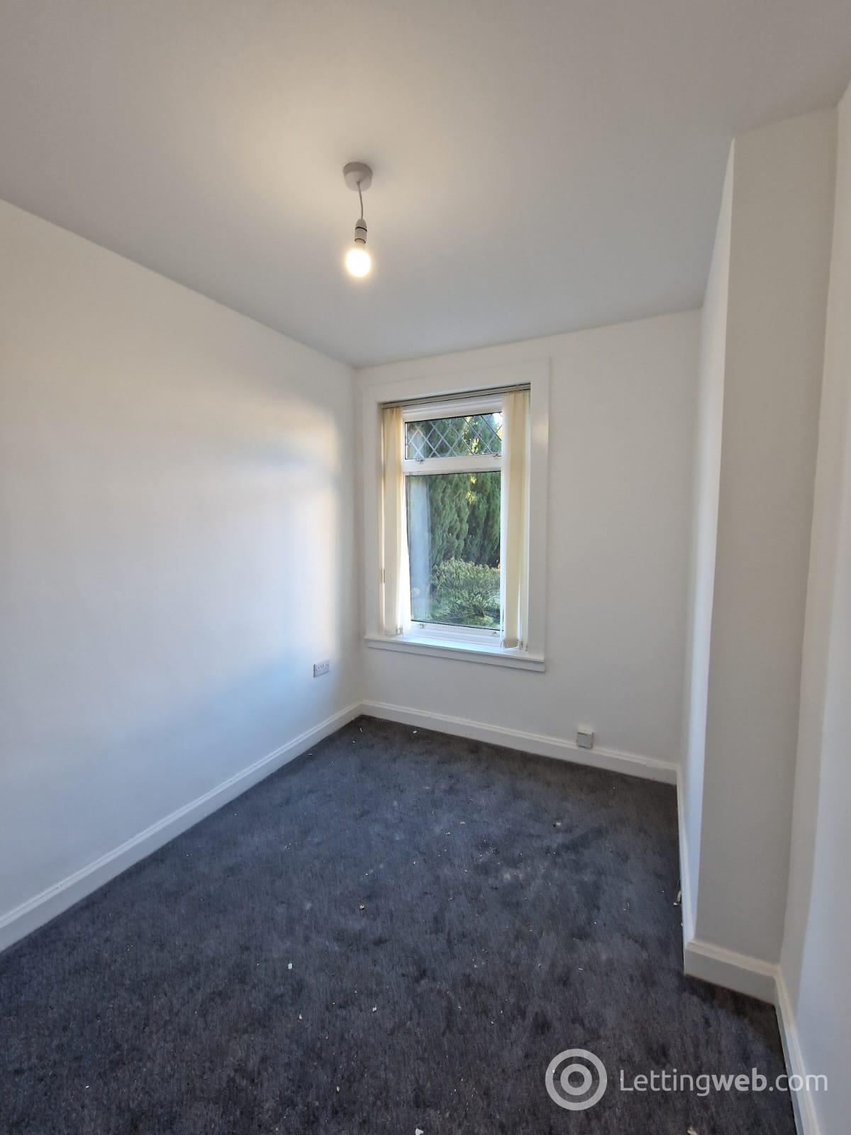 Property to rent in 17 Mayfield Drive, Armadale, Bathgate, EH48 2JE