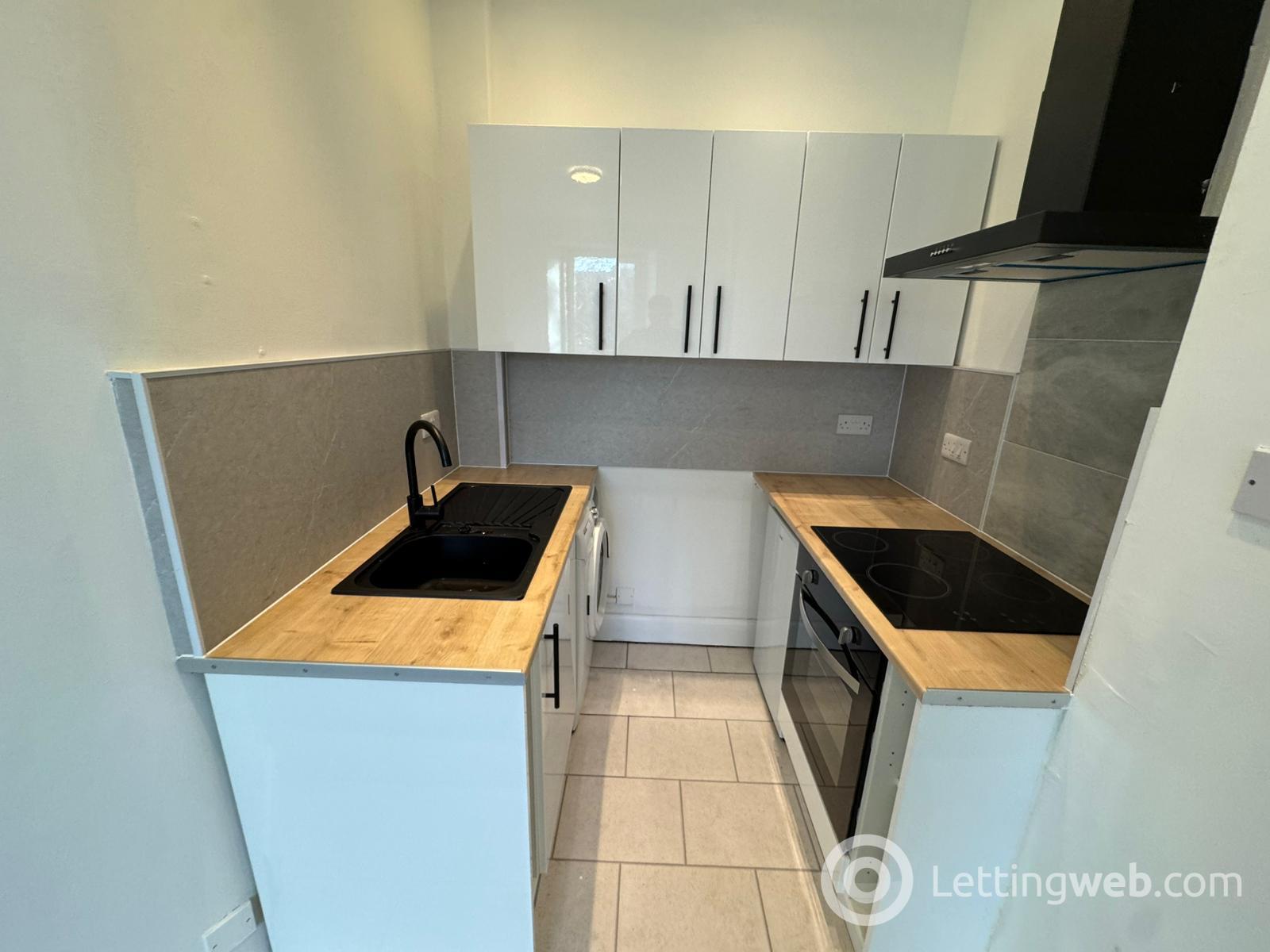 Property to rent in 28/13, Wardlaw Place, Edinburgh, EH11 1UQ