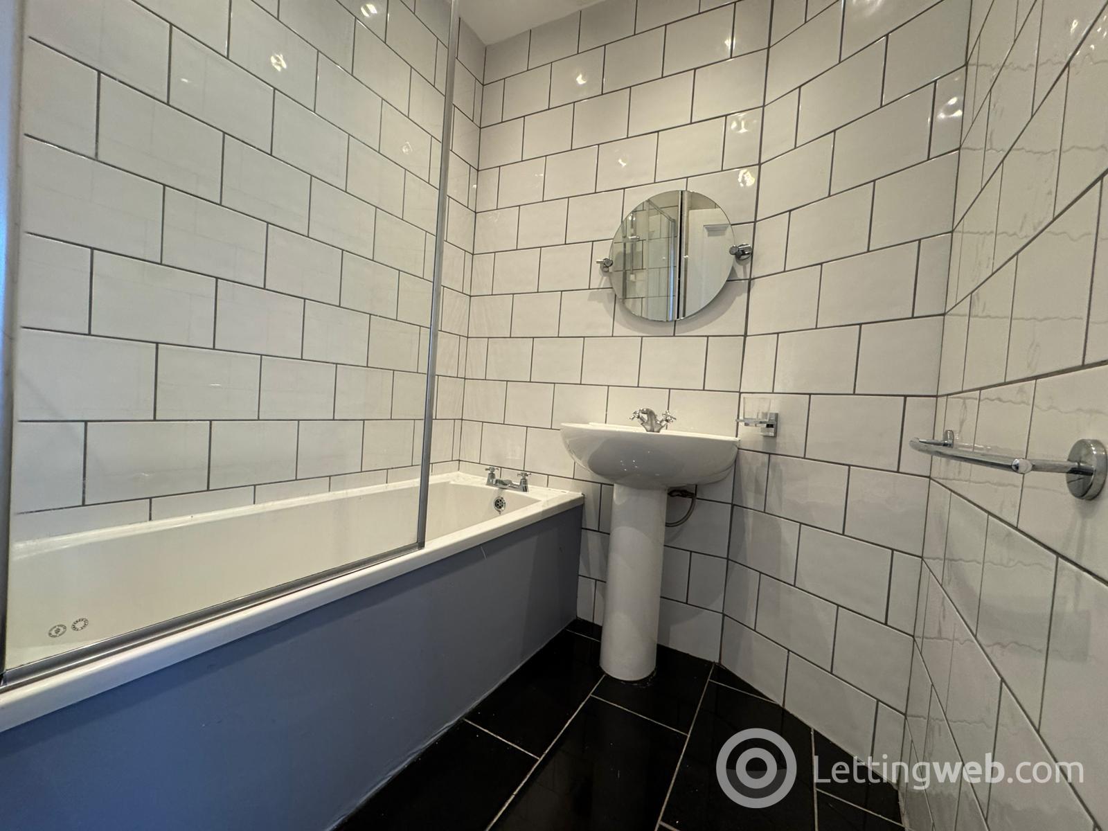 Property to rent in 28/13, Wardlaw Place, Edinburgh, EH11 1UQ