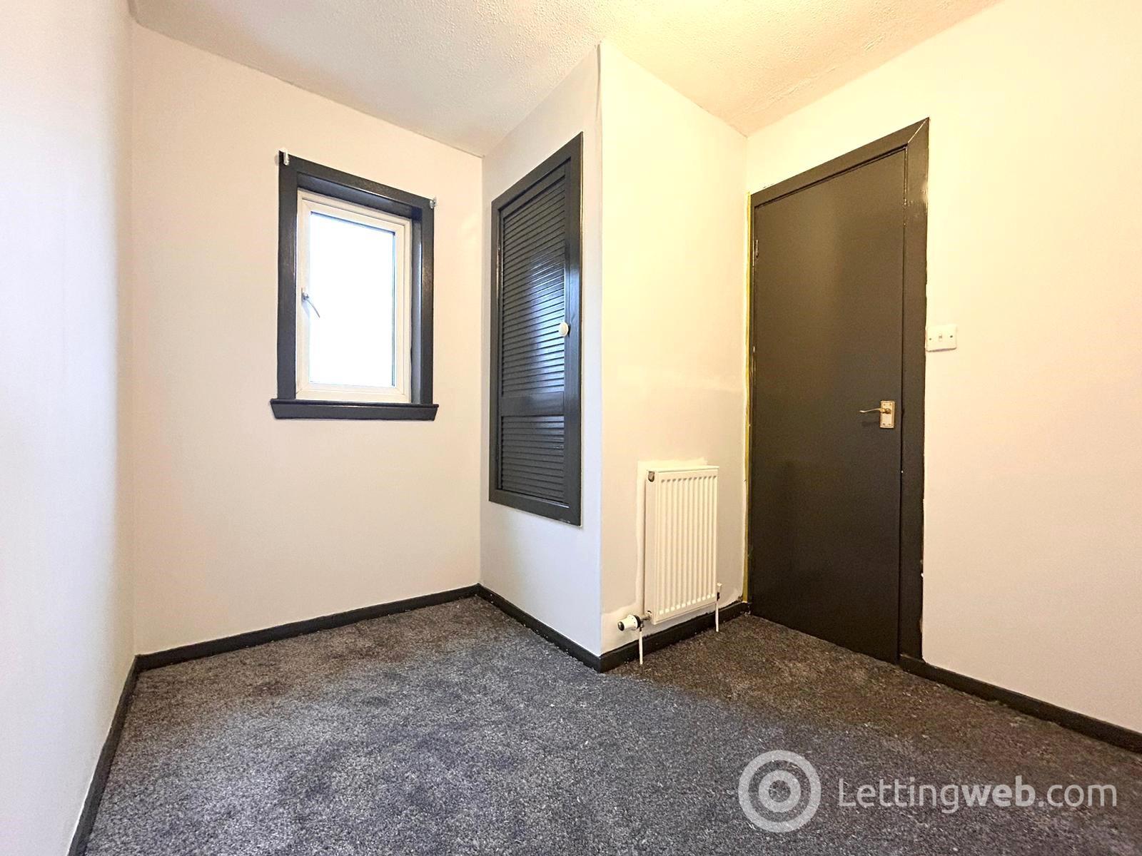 Property to rent in 22 Parkhead Gardens, West Calder, EH55 8AZ