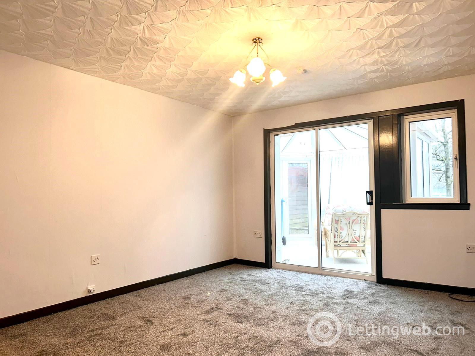 Property to rent in 22 Parkhead Gardens, West Calder, EH55 8AZ