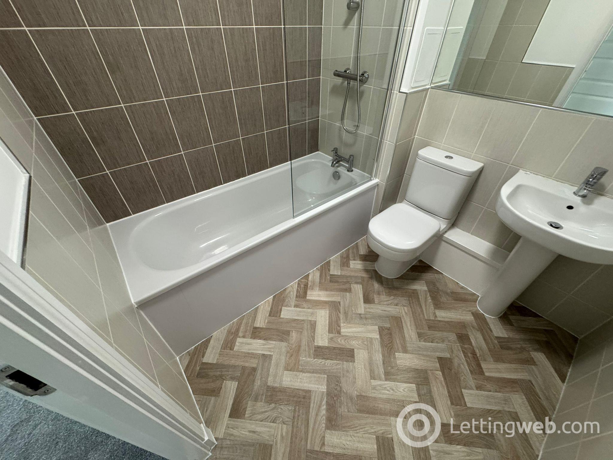 Property to rent in 17J, College Medway, Eskbank, Dalkeith, EH22 3FS