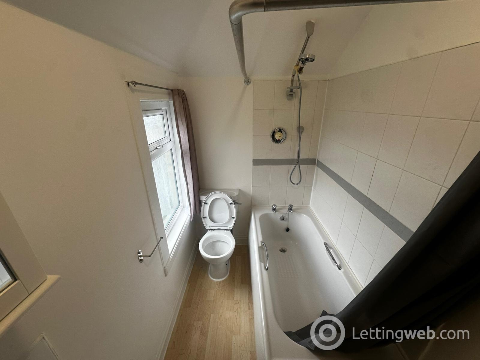 Property to rent in 2/5, Myreslaw Green, Hawick, TD9 0JA