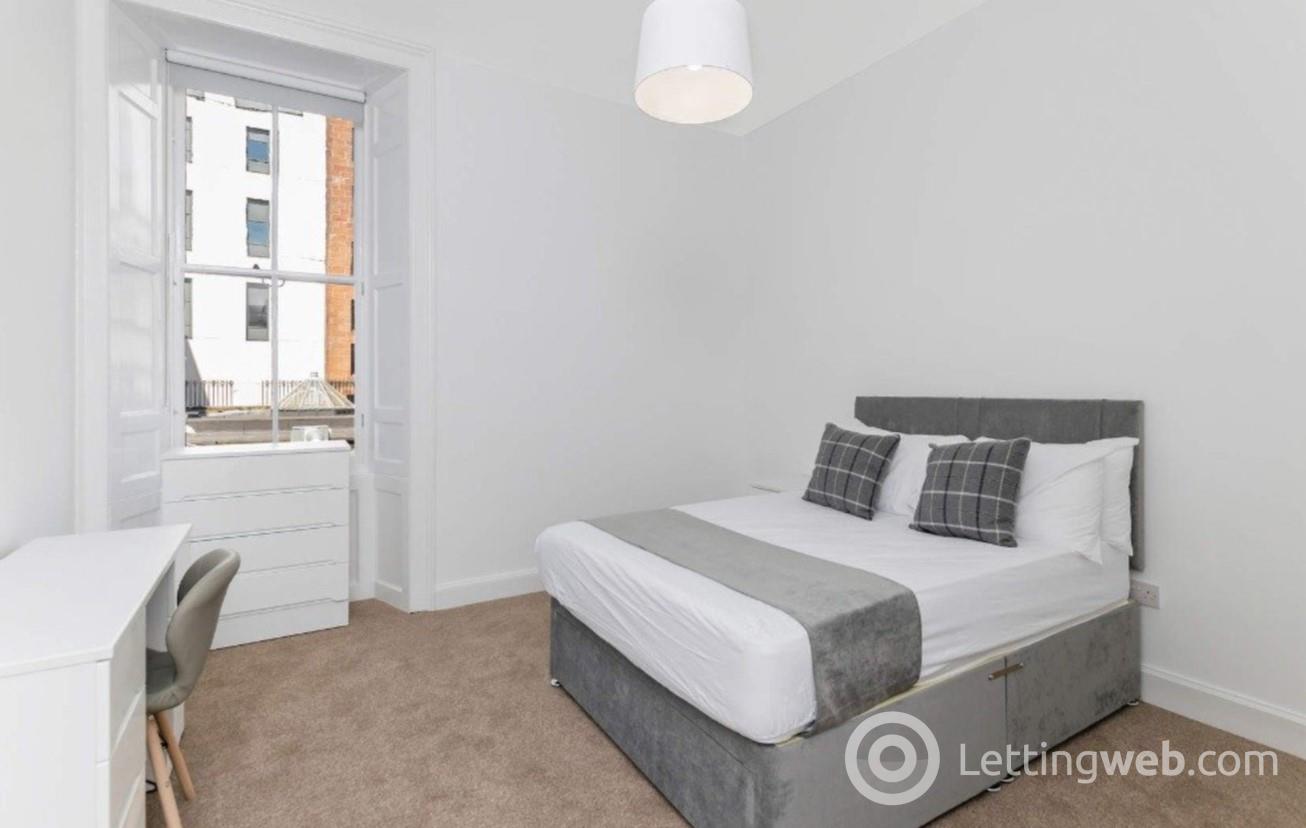 Property to rent in Princes Street, City Centre, Edinburgh, EH2 2ER