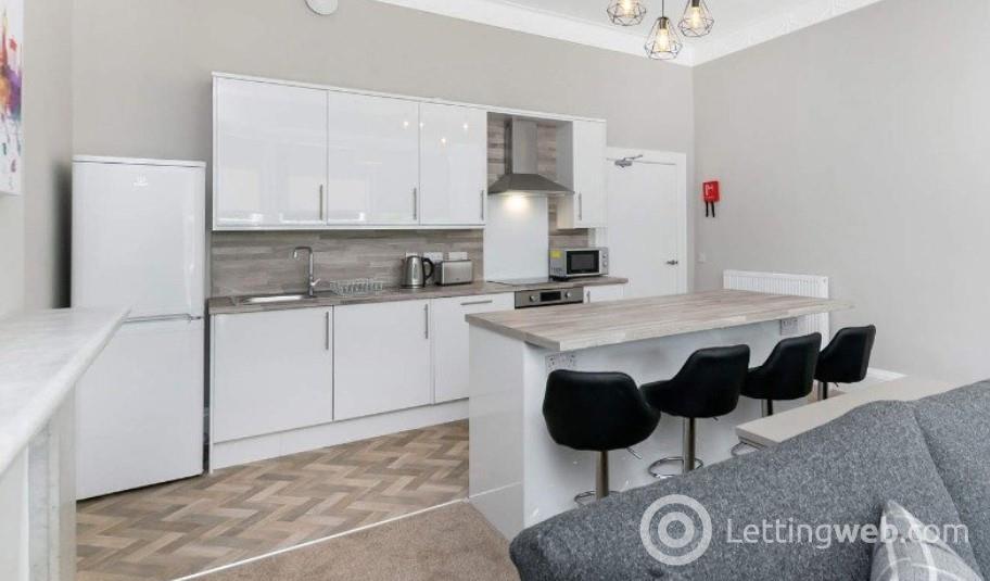 Property to rent in Princes Street, City Centre, Edinburgh, EH2 2ER