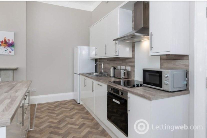 Property to rent in Princes Street, City Centre, Edinburgh, EH2 2ER