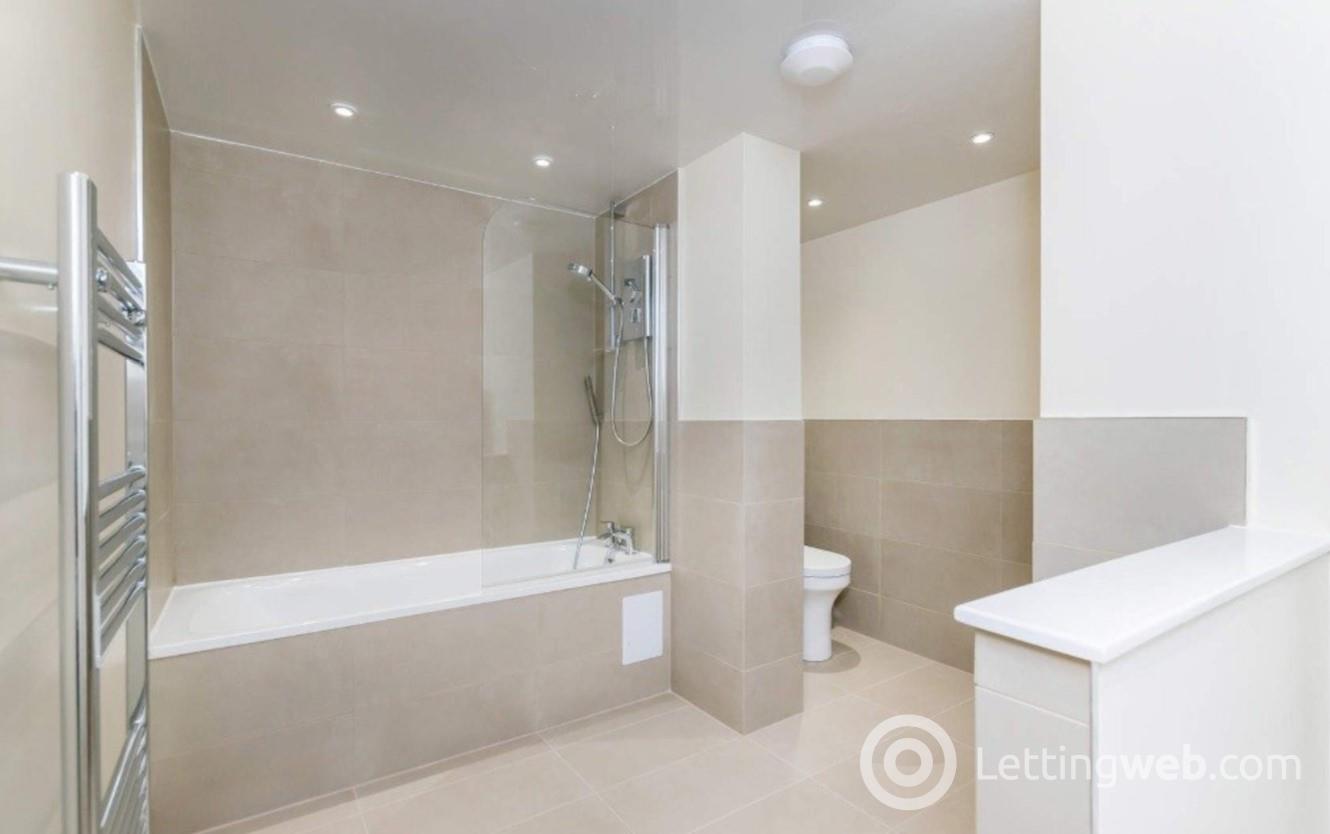 Property to rent in Princes Street, City Centre, Edinburgh, EH2 2ER