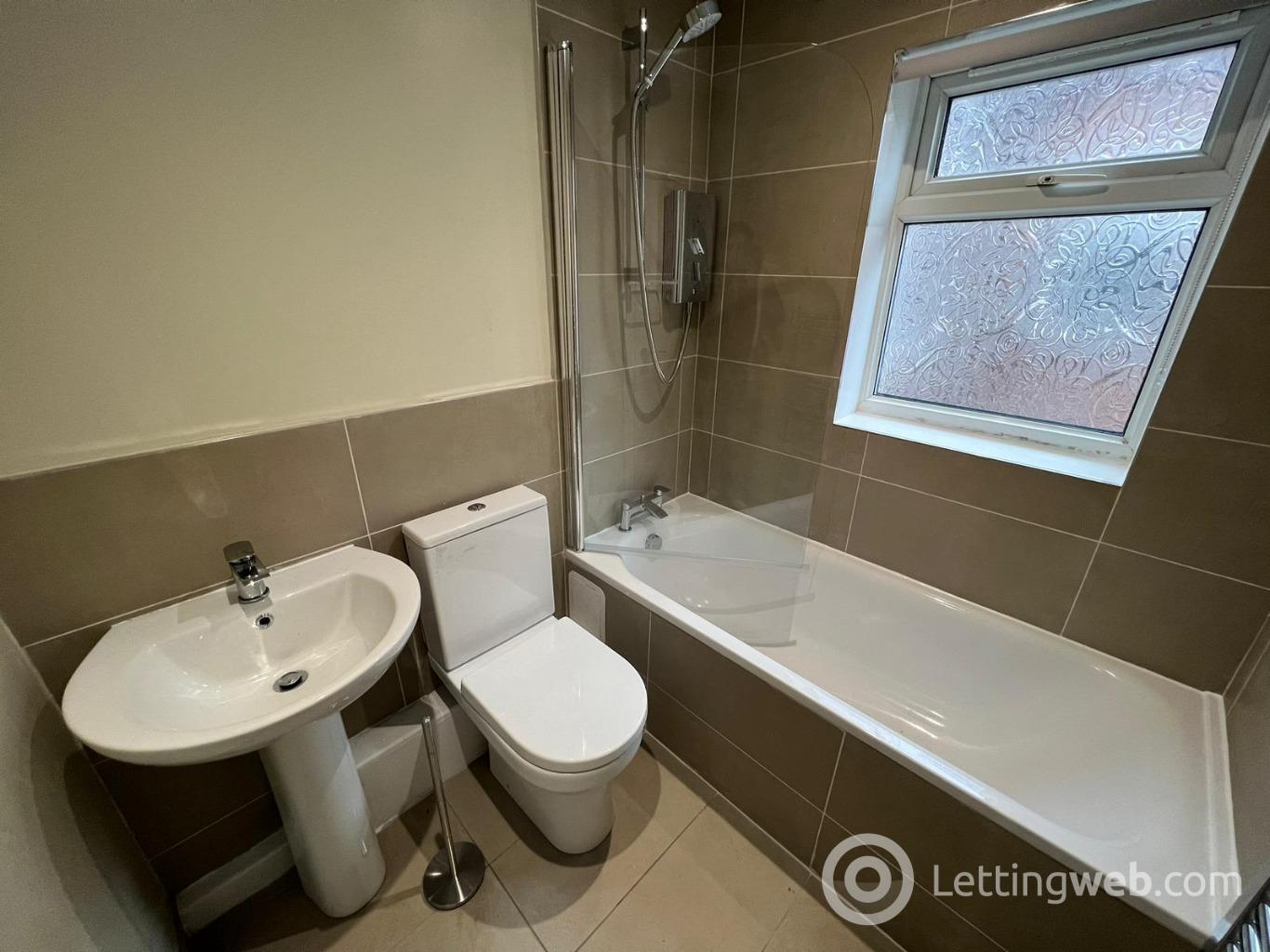Property to rent in Monica Grove, Fallowfield, Manchester, M19 2BW