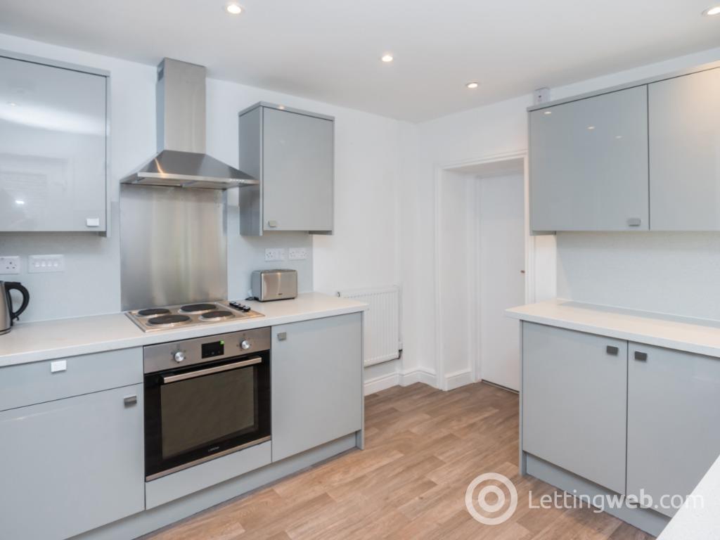 Property to rent in Upper Station Road, Staple Hill, Bristol, BS16 4NA