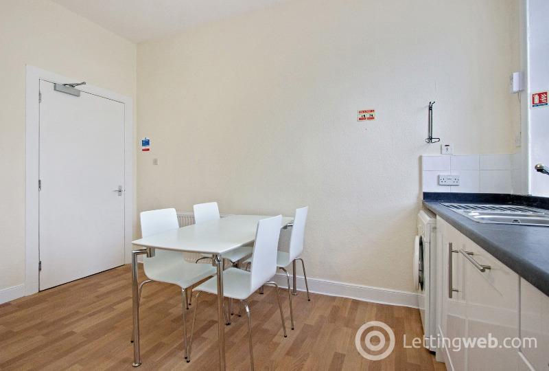 Property to rent in Meadowside, City Centre, Dundee, DD1