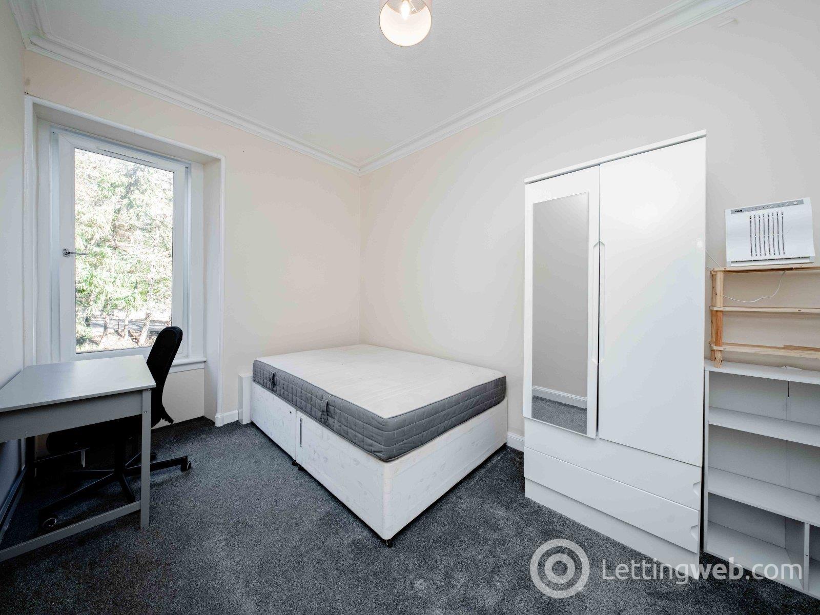 Property to rent in Lochee Road, West End, Dundee, DD2