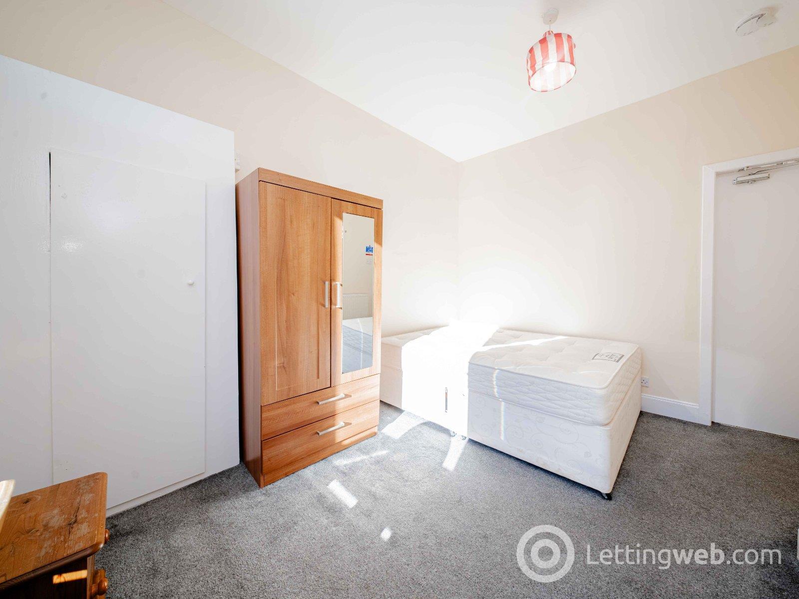 Property to rent in Lochee Road, West End, Dundee, DD2