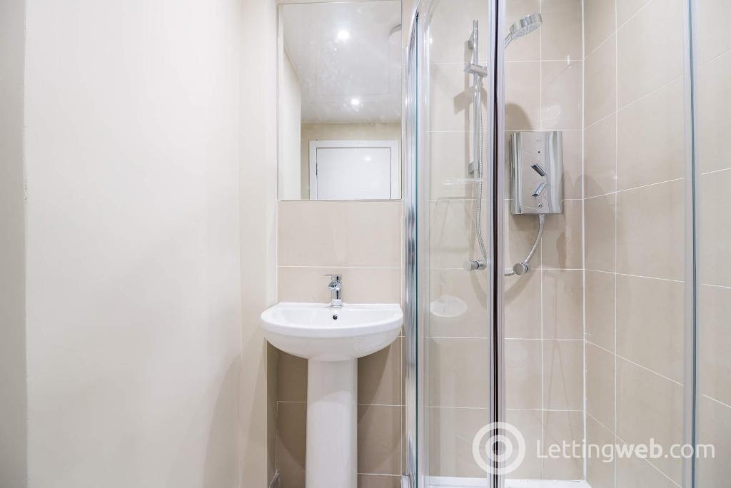 Property to rent in Blackness Road, West End, Dundee, DD2