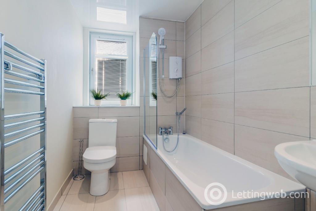 Property to rent in Park Avenue, Dundee, DD4