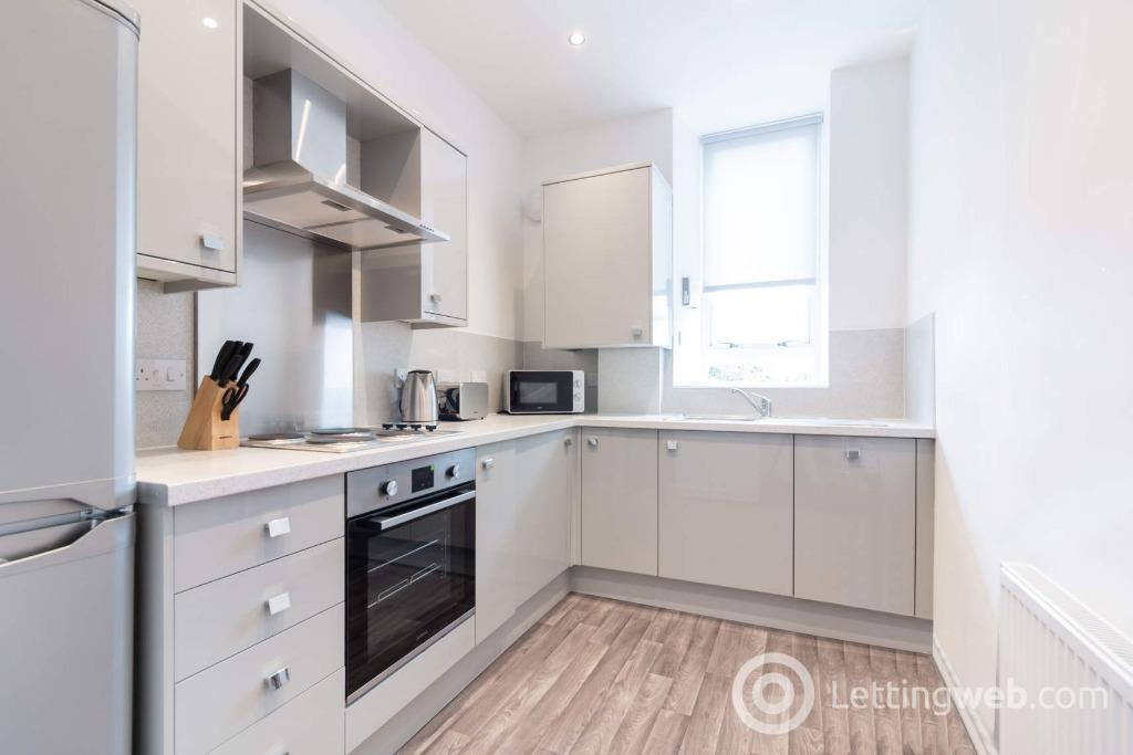 Property to rent in Roseangle, Dundee, DD1