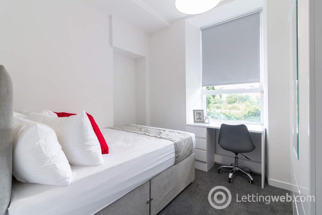 Property to rent in Roseangle, Dundee, DD1