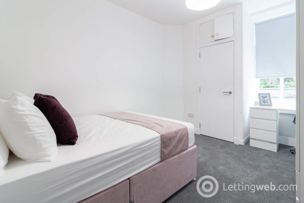 Property to rent in Roseangle, Dundee, DD1