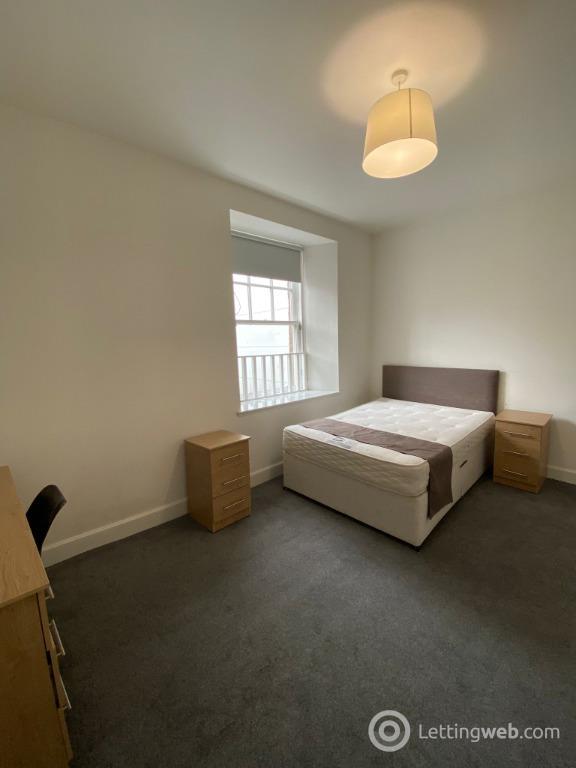 Property to rent in Nethergate, Dundee, DD1
