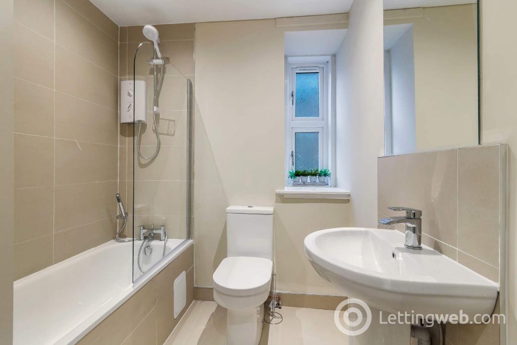 Property to rent in Dudhope Crescent Road, Dundee, DD1