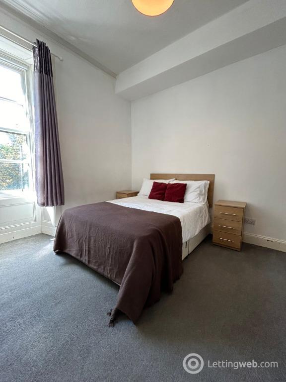 Property to rent in Garland Place, Dundee, DD3