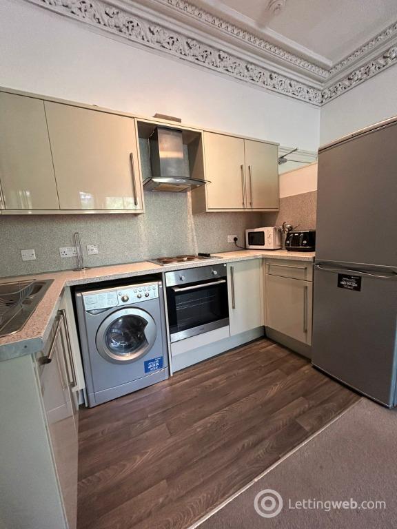 Property to rent in Garland Place, Dundee, DD3