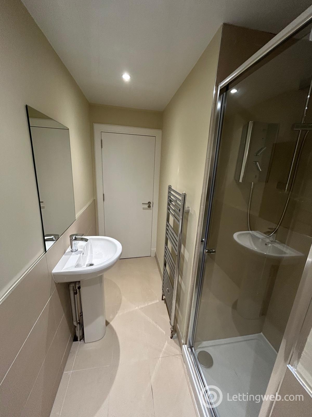 Property to rent in Blackness Road, West End, Dundee, DD2