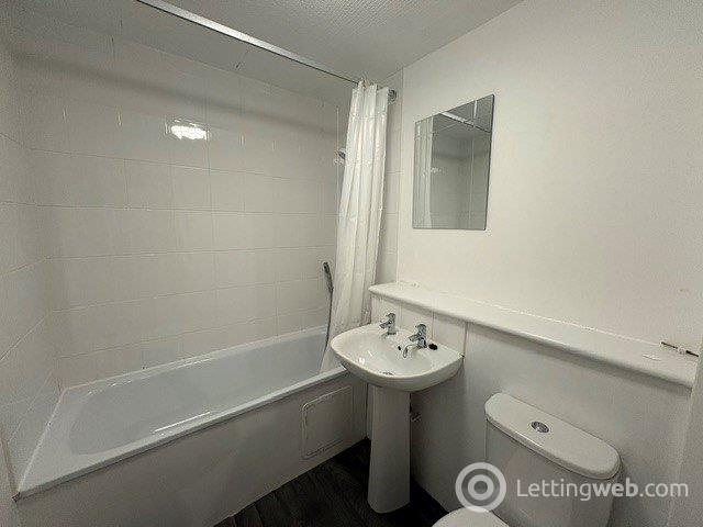 Property to rent in Perth Road, Dundee, DD1