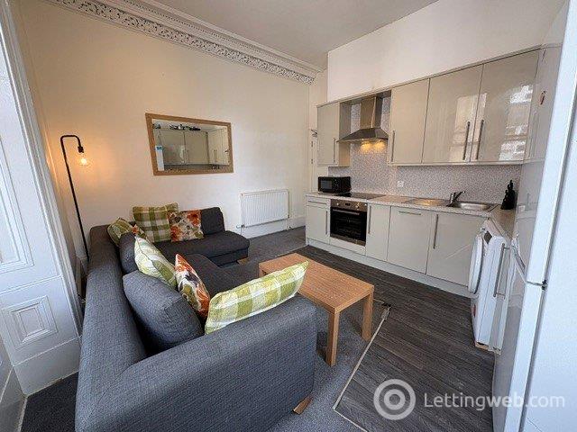 Property to rent in Perth Road, Dundee, DD1