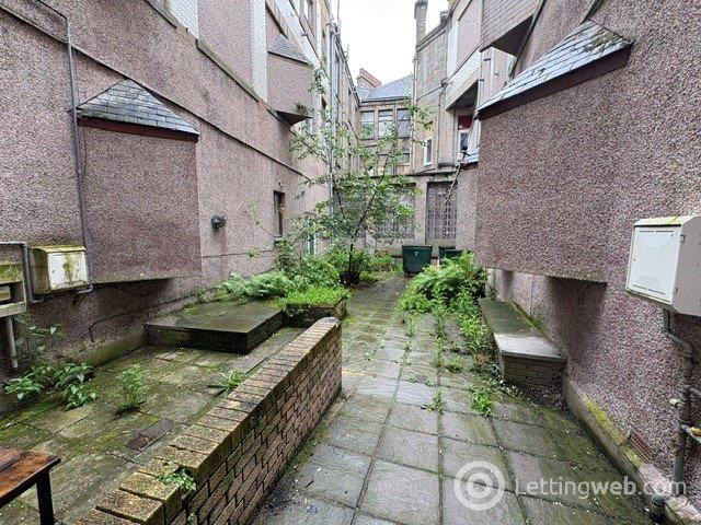 Property to rent in Victoria Road, Dundee, DD1