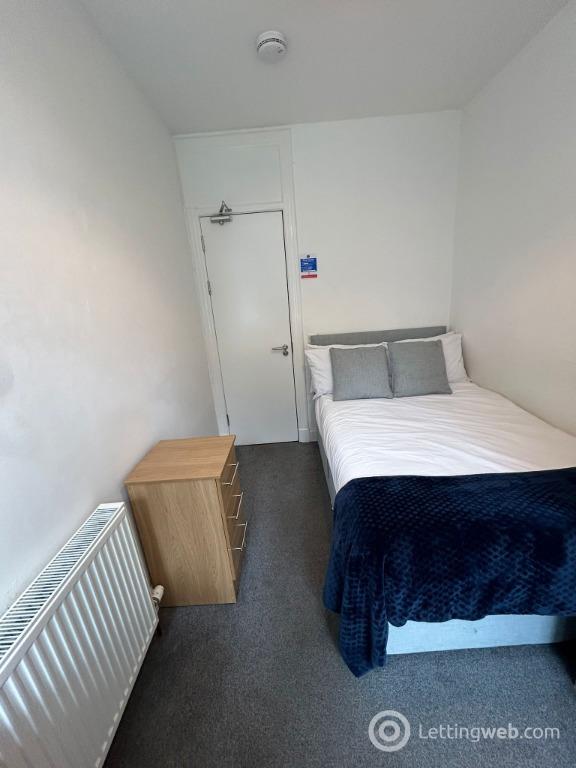 Property to rent in Bellefield Avenue, West End, Dundee, DD1