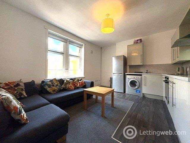 Property to rent in Mitchell Street, West End, Dundee, DD2