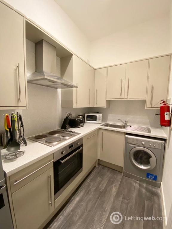 Property to rent in Blackness Avenue, West End, Dundee, DD2