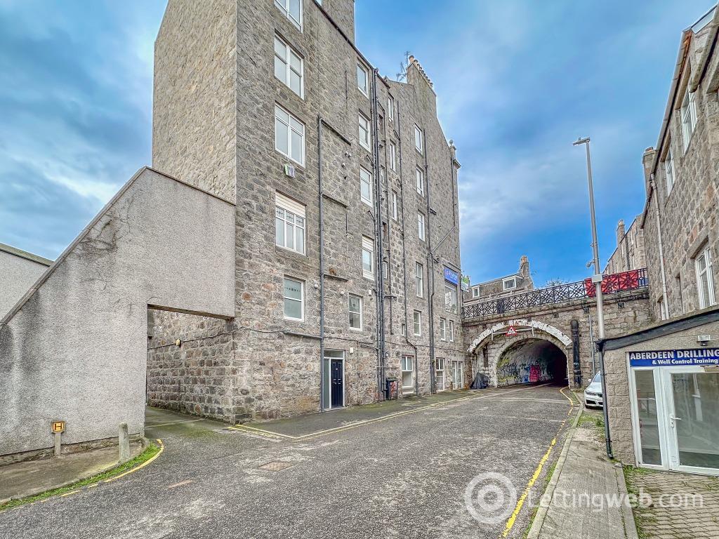 Property to rent in Union Glen, City Centre, Aberdeen, AB11 6ER