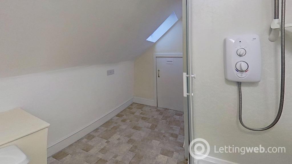 Property to rent in Holburn Street, Holburn, Aberdeen, AB10 7LJ