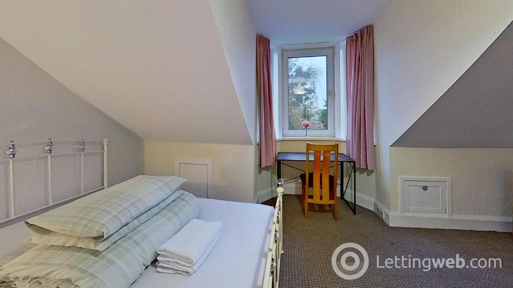 Property to rent in Holburn Street, Holburn, Aberdeen, AB10 7LJ