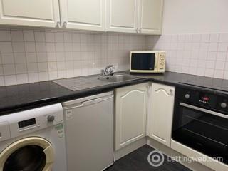 Property to rent in Upper Kirkgate, City Centre, Aberdeen, AB10 1BA