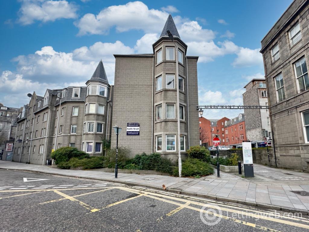 Property to rent in Rennies Court, City Centre, Aberdeen, AB11 6NZ