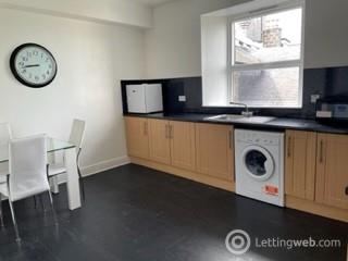Property to rent in Castlehill, City Centre, Aberdeen, AB11 5FD