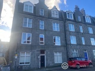 Property to rent in Skene Square, Rosemount, Aberdeen, AB25 2UP