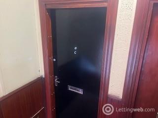 Property to rent in Skene Square, Rosemount, Aberdeen, AB25 2UP