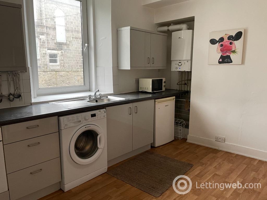 Property to rent in Urquhart Road, City Centre, Aberdeen, AB24 5LU