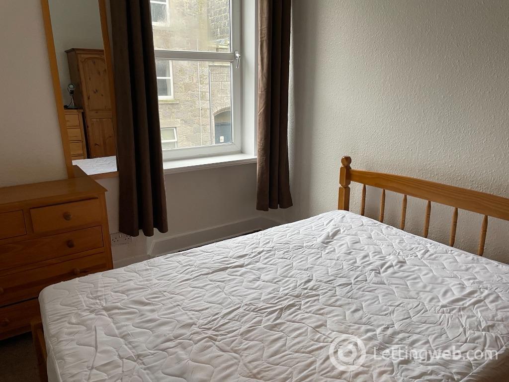 Property to rent in Urquhart Road, City Centre, Aberdeen, AB24 5LU