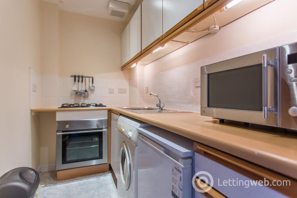 Property to rent in Granton Place, City Centre, Aberdeen, AB10 6QX