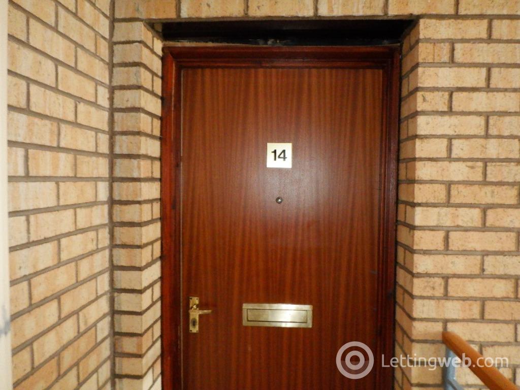 Property to rent in Rennies Court, City Centre, Aberdeen, AB11 6NZ