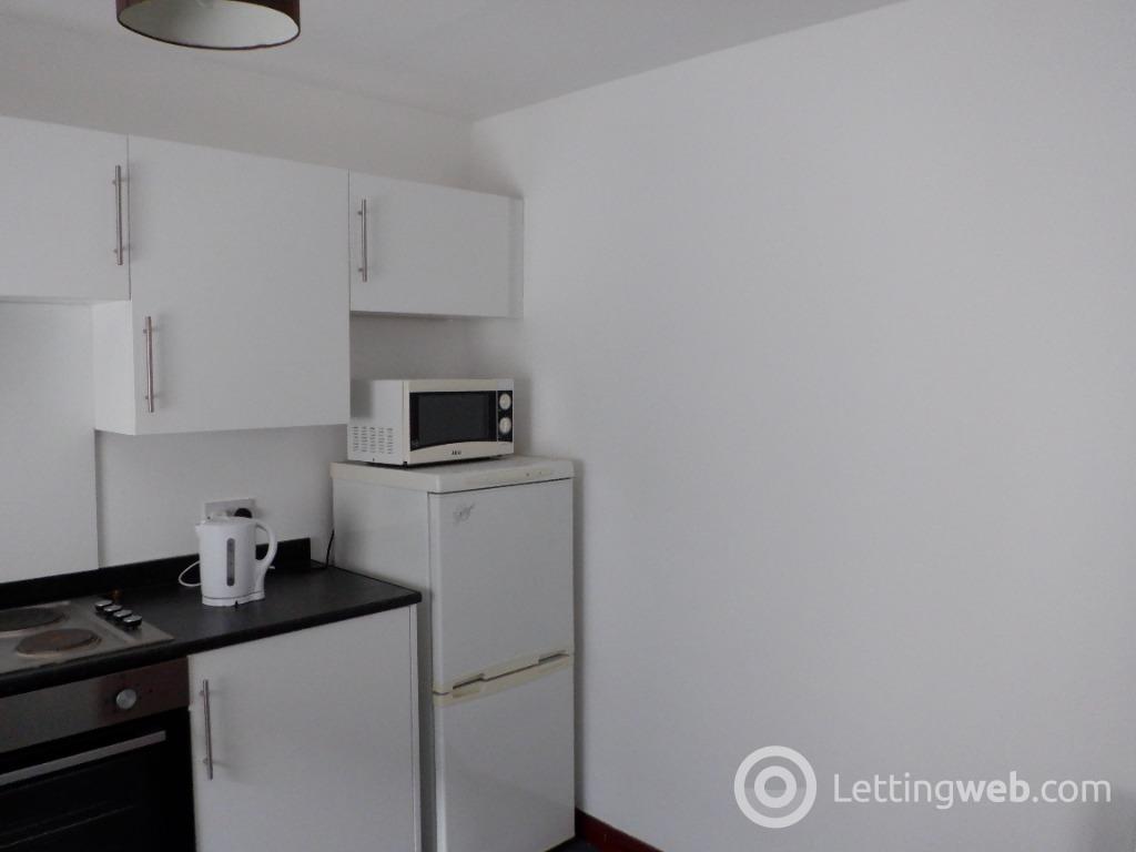 Property to rent in Rennies Court, City Centre, Aberdeen, AB11 6NZ