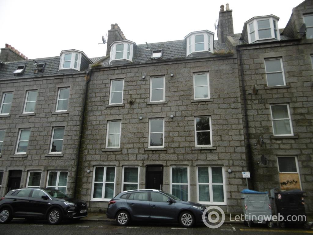 Property to rent in George Street, City Centre, Aberdeen, AB25 3XQ