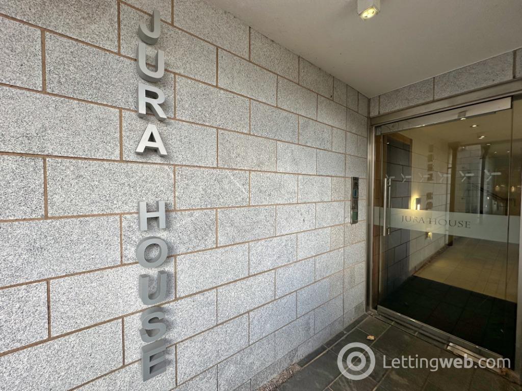 Property to rent in Oakhill Grange, West End, Aberdeen, AB15 5EA